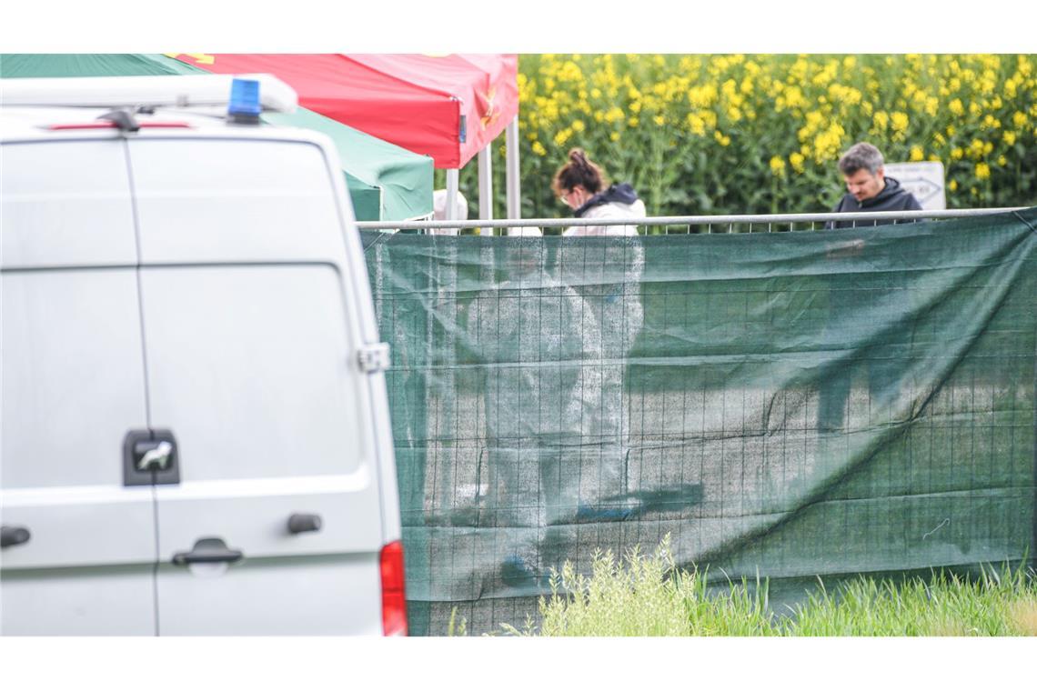 Der Leichenfundort wurde großräumig abgesperrt.