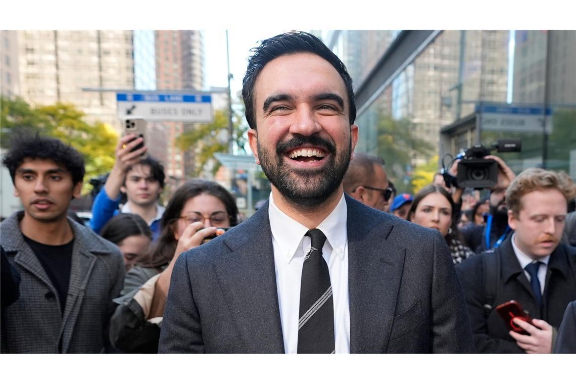 Der linke Demokrat Mamdani gilt als Favorit bei der Wahl in New York. (Archivbild)