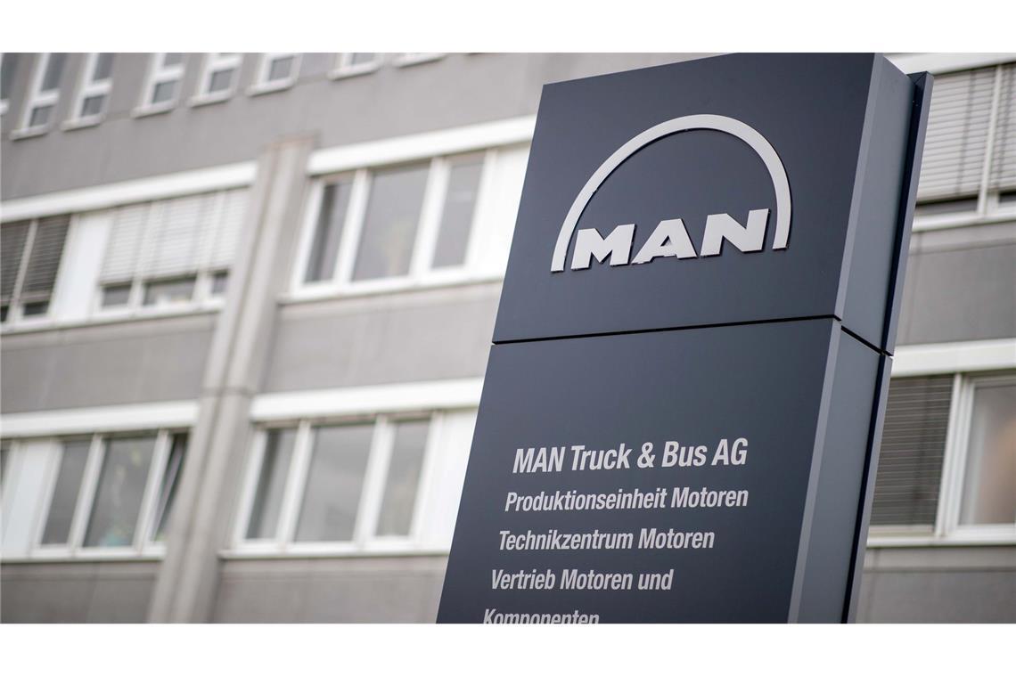 Milliardenbestellung: Bahn ordert mehrere Tausend Busse