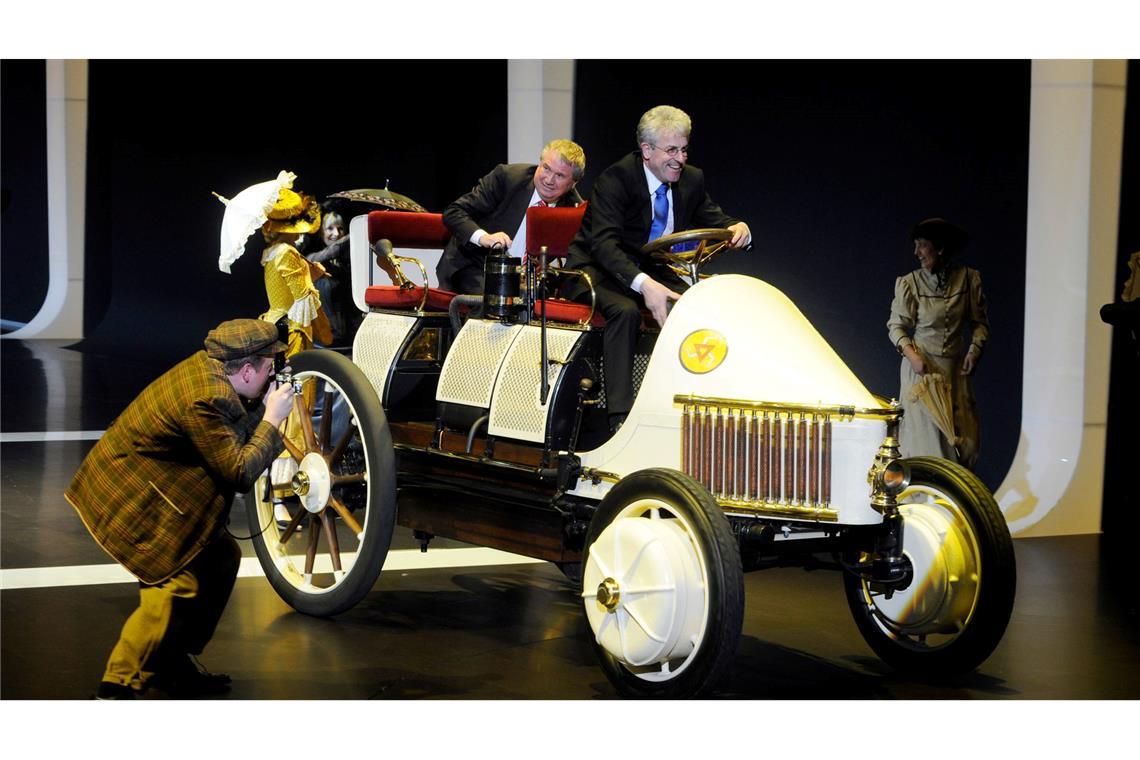 Der Lohner-Porsche Semper Vivus - hier ein Nachbau - kombinierte erstmals Elektro- und Benzinmotoren. (Archivbild)