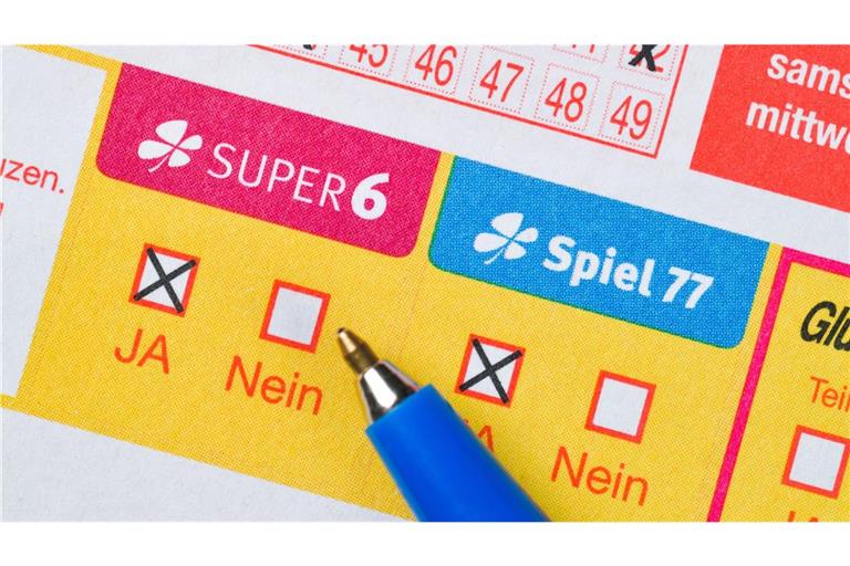 Der Lottogewinn aus dem Spiel 77 geht nach Baden-Württemberg.