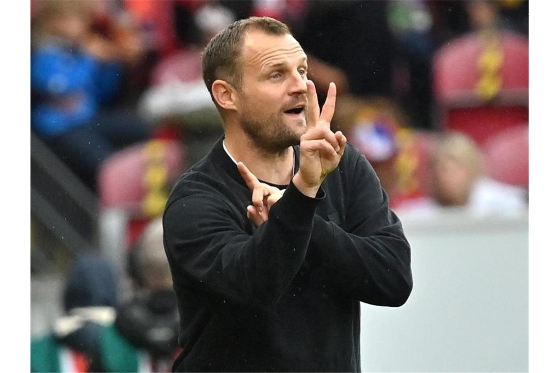 FSV Mainz kann auf Königsklassen-Platz springen Der Mainzer Trainer Bo Svensson will mit seinem Team auch gegen Gladbach gewinnen. Foto: Torsten Silz/dpa