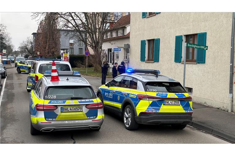 Der Mann stellte sich der Polizei freiwillig. (Symbolbild)