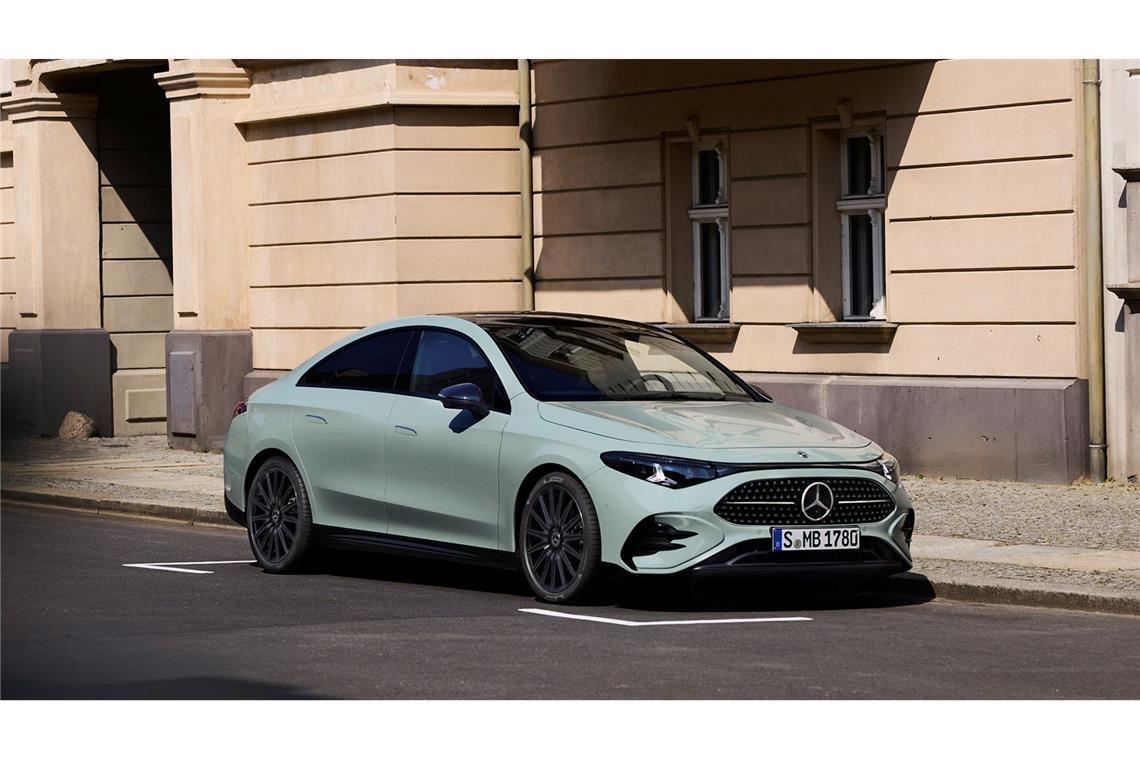 Der Mercedes CLA wird 2026 auch als Mild-Hybrid ausgeliefert.
