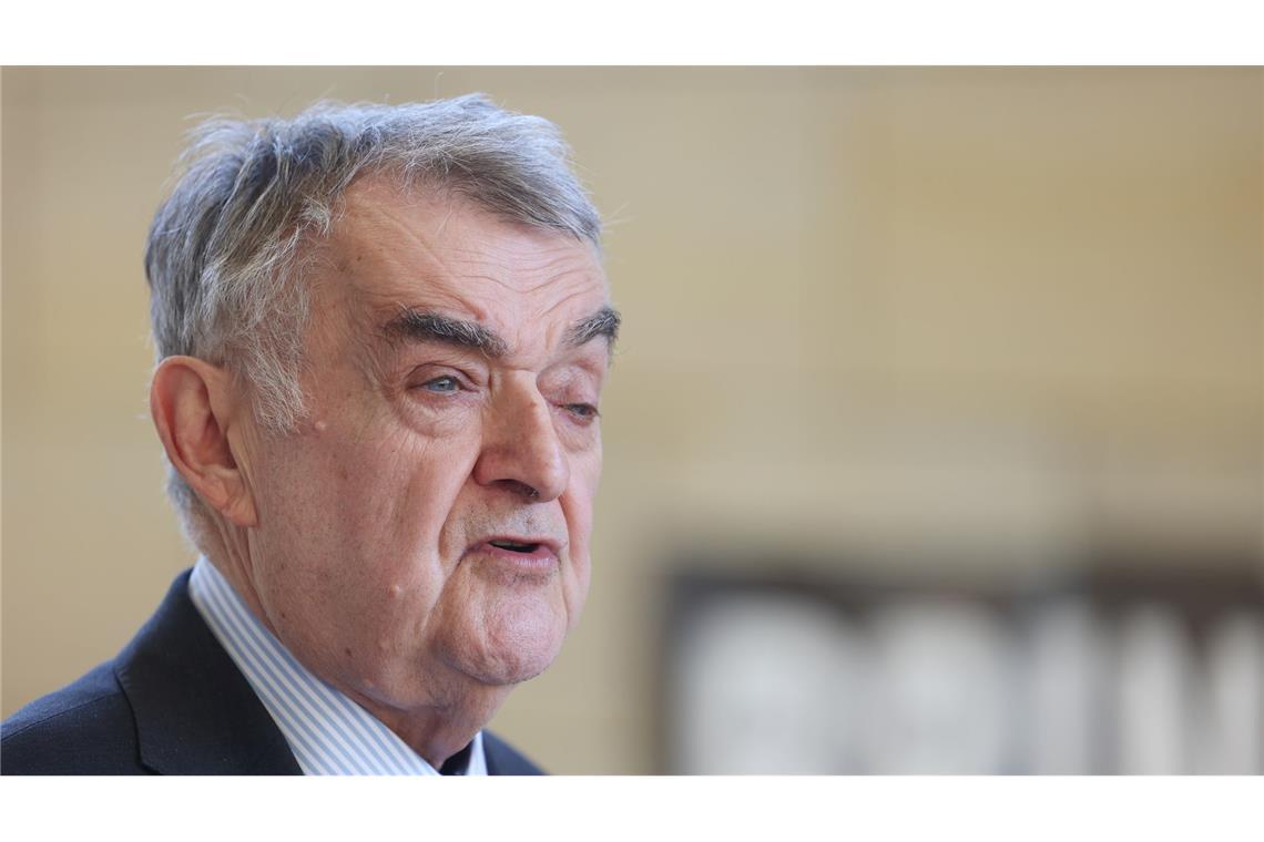 Der Minister gab im Landtags-Innenausschuss überraschende neue Details bekannt. (Archivbild)
