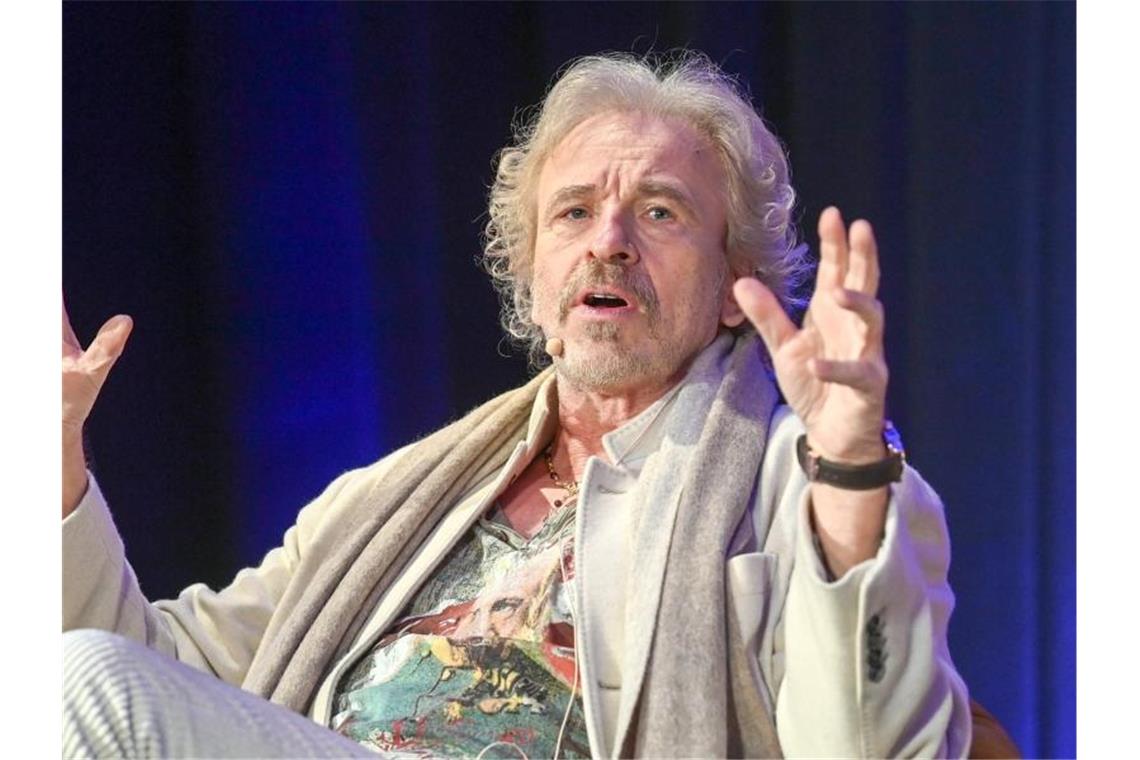 Thomas Gottschalk ist jetzt wieder Showmaster Der Moderator Thomas Gottschalk ist ab sofort wieder als Showmaster aktiv. Foto: Jens Kalaene/dpa-Zentralbild/dpa