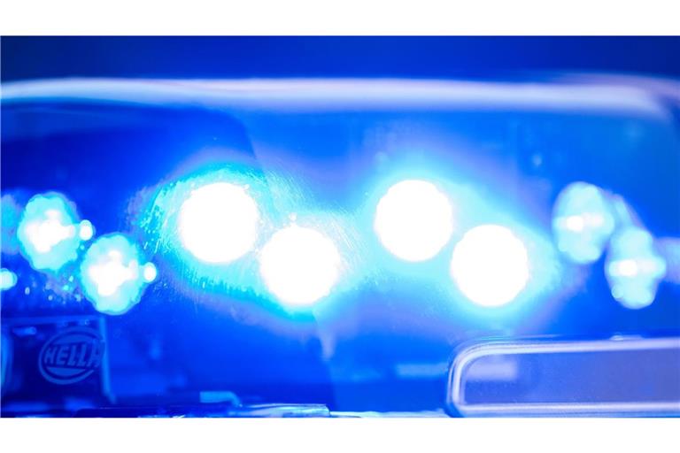 Der Motorradfahrer starb noch an der Unfallstelle. (Symbolfoto)