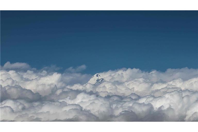 Der Mount Makalu in Nepal ist der fünfthöchste Berg der Welt.