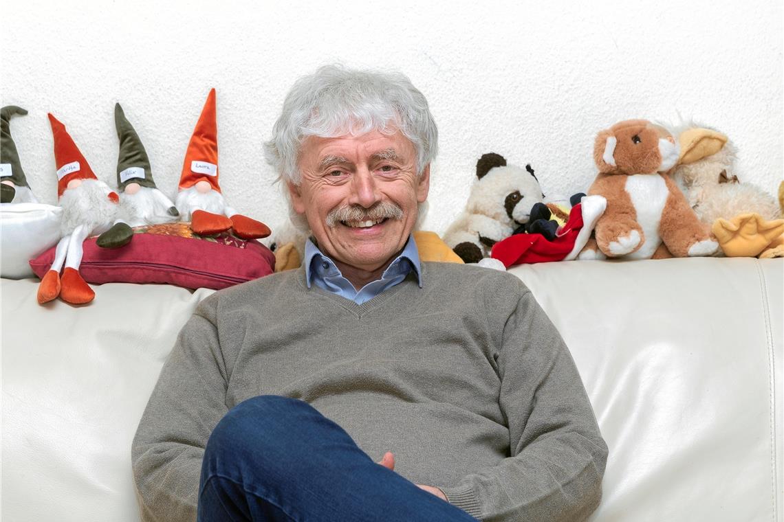 Lebensbeichte einer Samtpfote Der Murrhardter Historiker und Professor im Unruhestand Gerhard Fritz hat ein Buch über seinen Kater geschrieben. Archivbild: J. Fiedler