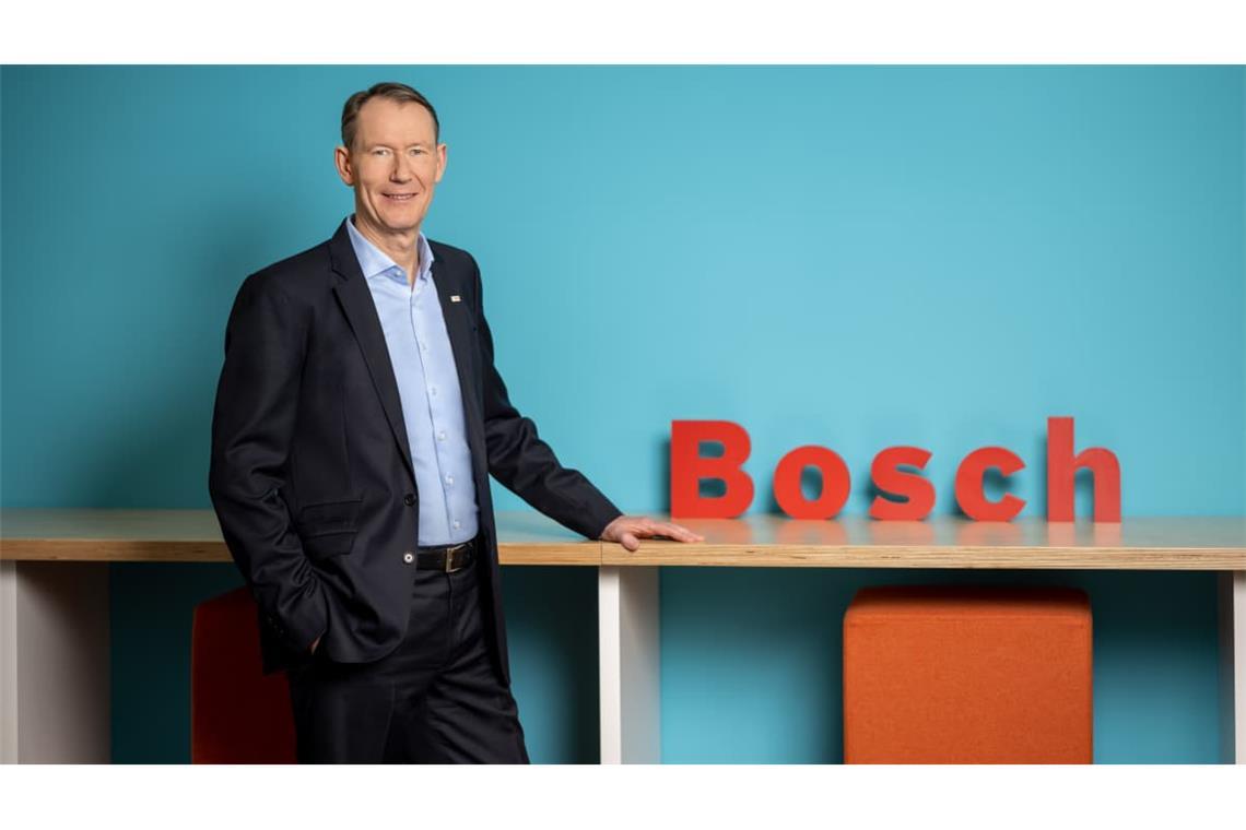 Der neue Bosch-Chef Christian Fischer setzt den Sparkurs seines Vorgängers Stefan Hartung fort.