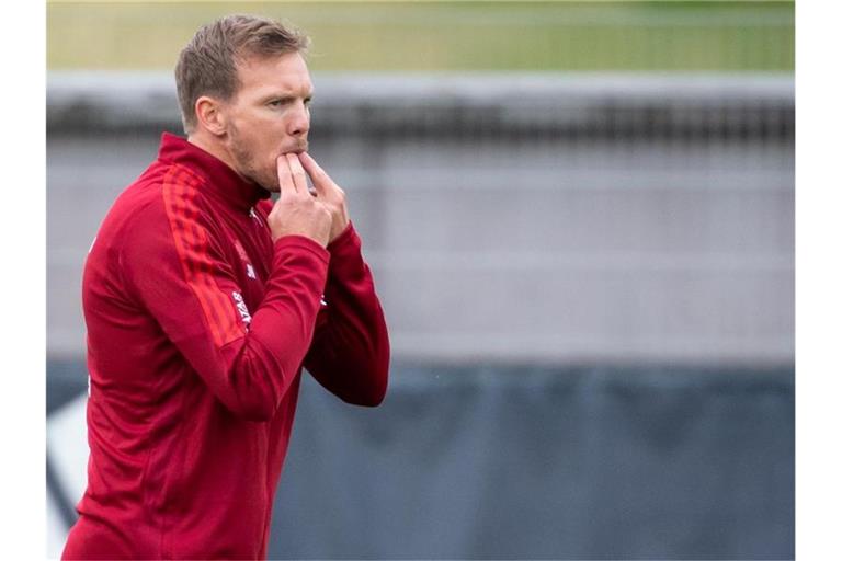 Der neue Coach Julian Nagelsmann ist mit dem Trainingsstart beim FC Bayern „ganz zufrieden“. Foto: Sven Hoppe/dpa