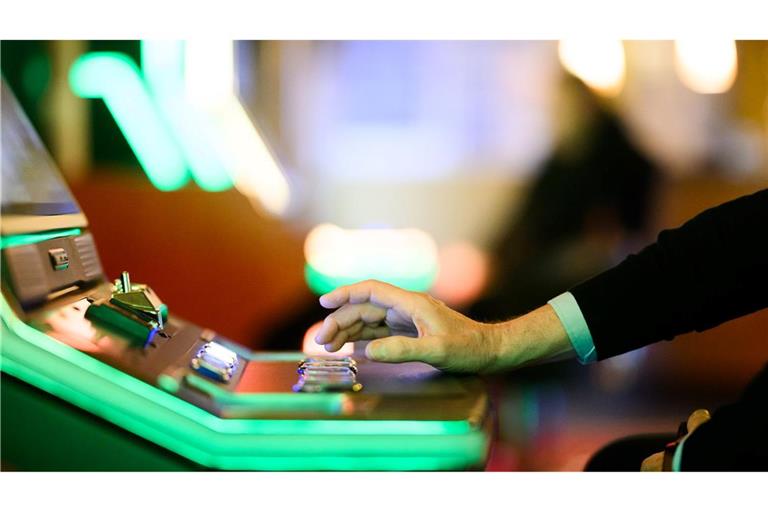 Der neue Glücksspiel-Survey 2025 zeigt: Das Glücksspielverhalten in Deutschland bleibt konstant. (Symbolbild)