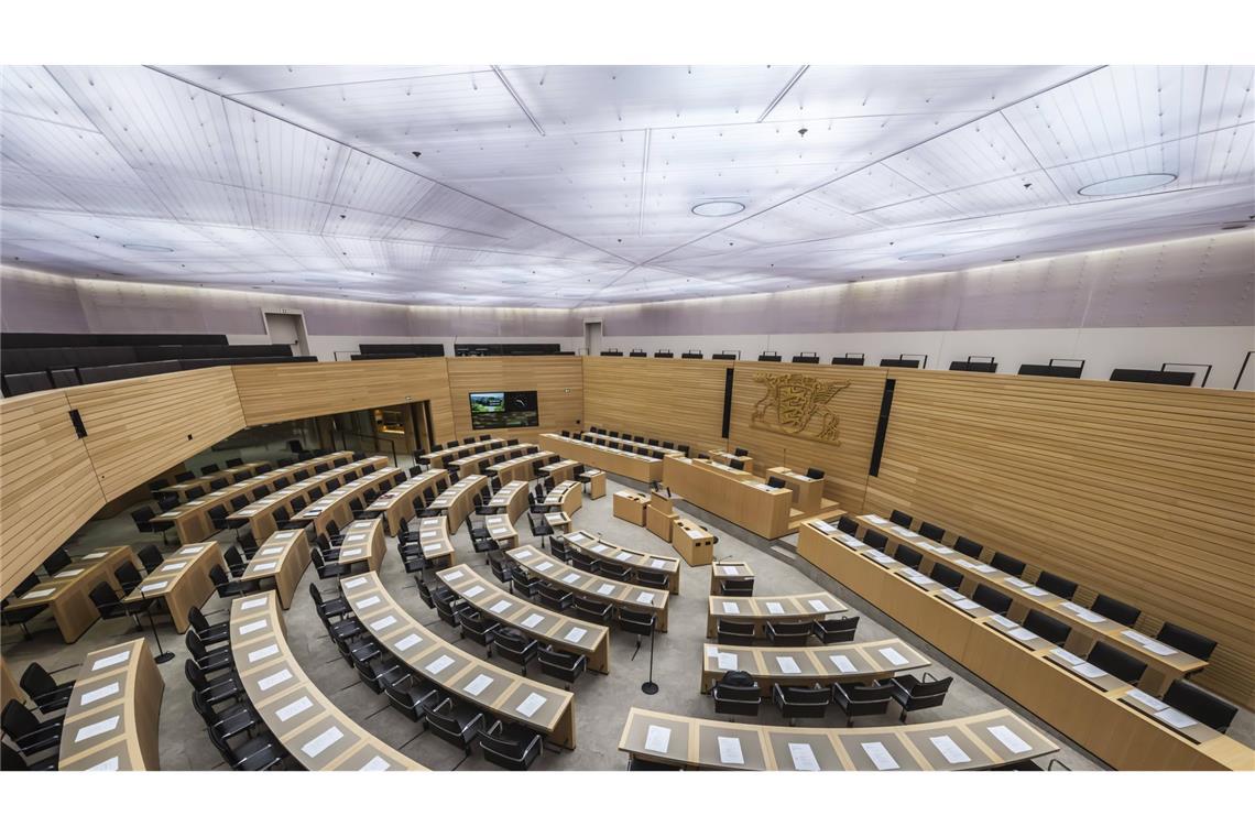 Der neue Landtag von Baden-Württemberg kommt erstmals zusammen.