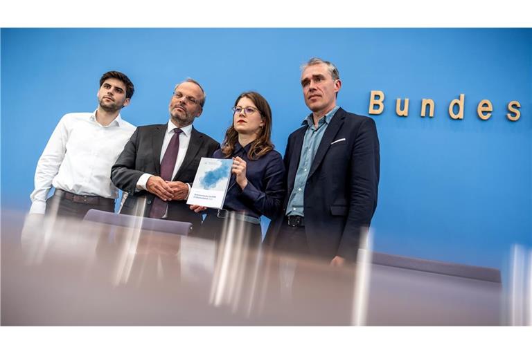 Der neue Rias-Bericht verzeichnet 77 Prozent mehr gemeldete antisemitische Vorfälle.
