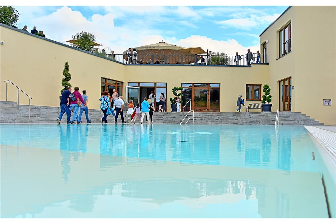 Der neue Wellnessbereich. Tag der offenen Tür 75 Jahre Sonnenhof Hotel in Aspach...