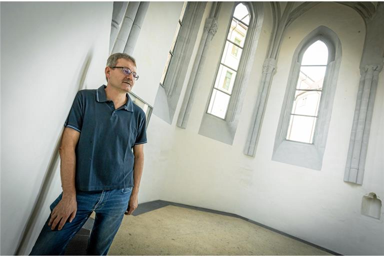 Der noch erhaltene Teil der Michaelskirche gilt laut Bernhard Trefz als einer der ersten frühgotischen Chöre in Deutschland. Foto: Alexander Becher