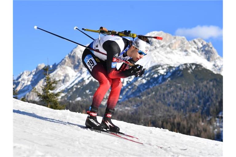 Der Norweger Sturla Holm Laegreid siegte beim Verfolgerrennen in Hochfilzen. Foto: Barbara Gindl/APA/dpa
