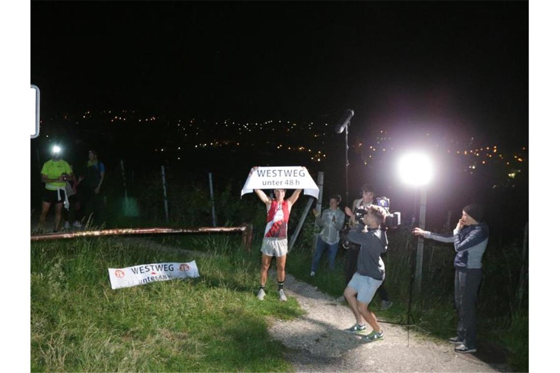 Triathlet rennt den Westweg in weniger als 48 Stunden