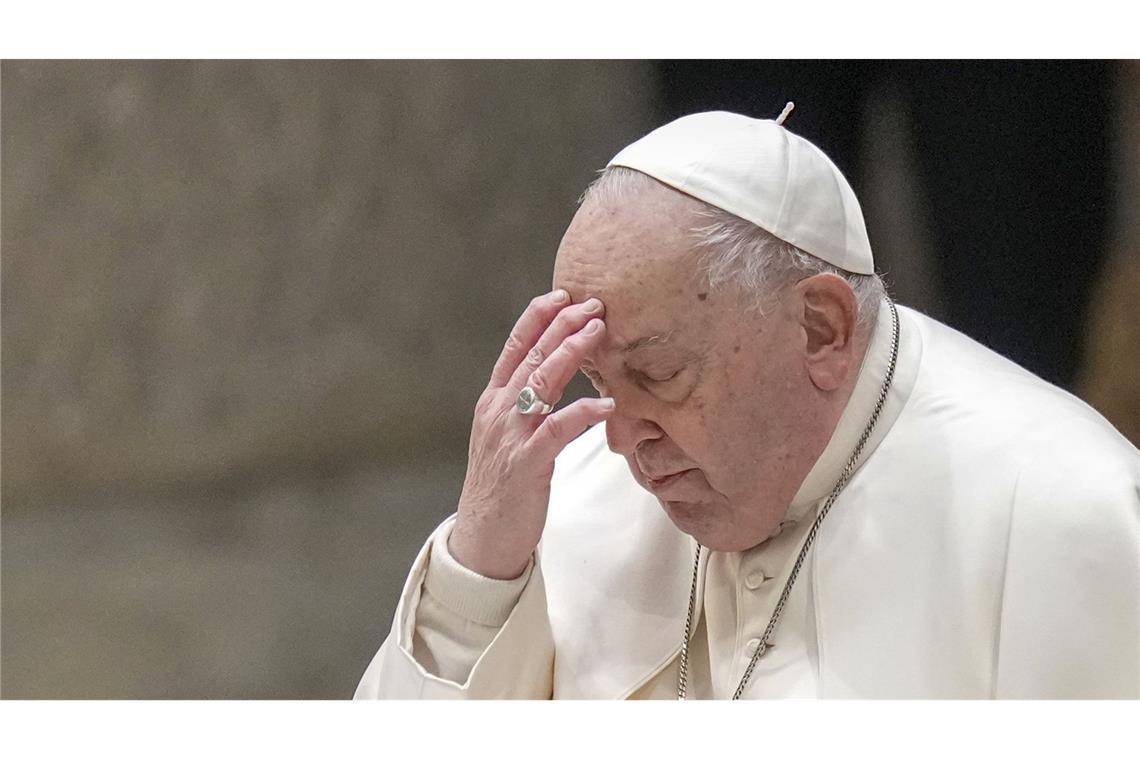 Papst Franziskus: „Betet für mich“ Der Papst dankt seinen Ärzten im Gemelli-Krankenhaus
