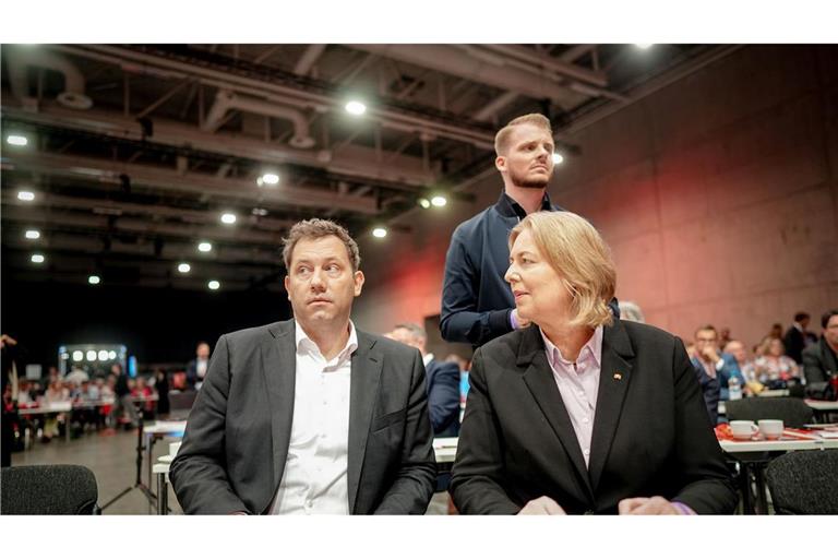 Der Parteitag hinterlässt die neue SPD-Spitze nachdenklich.