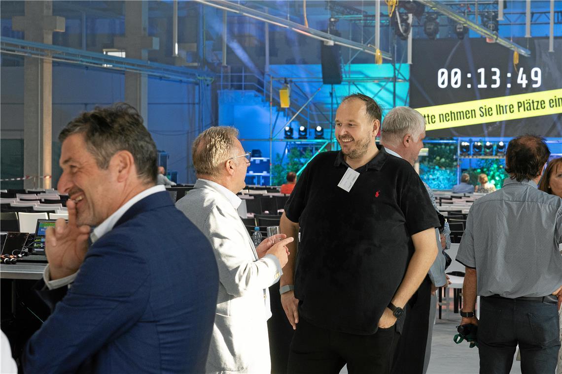 Der persönliche Austausch steht bei den Wirtschaftsgesprächen im Mittelpunkt.