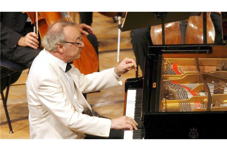 Der Pianist Alfred Brendel 2006 in Luzern.