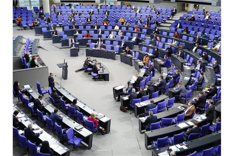 Der Plenarsaal des Deutschen Bundestages in Berlin. Foto: Kay Nietfeld/dpa