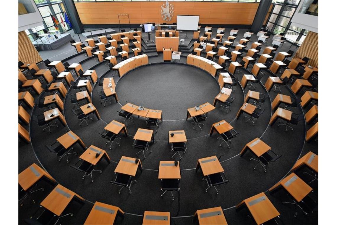 Der Plenarsaal des Thüringer Landtags. Foto: Martin Schutt/dpa-Zentralbild/dpa