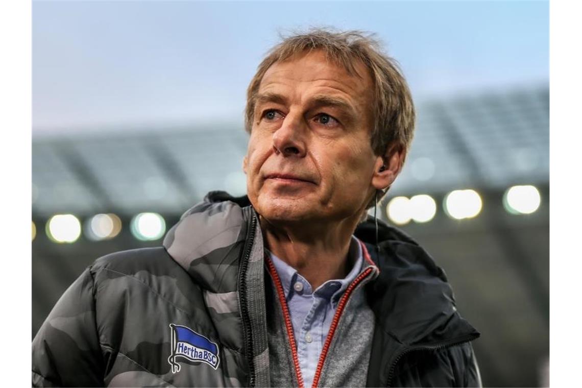 Der plötzliche Rücktritt von Jürgen Klinsmann sorgte bei Hertha BSC für Verwunderung. Foto: Andreas Gora/dpa