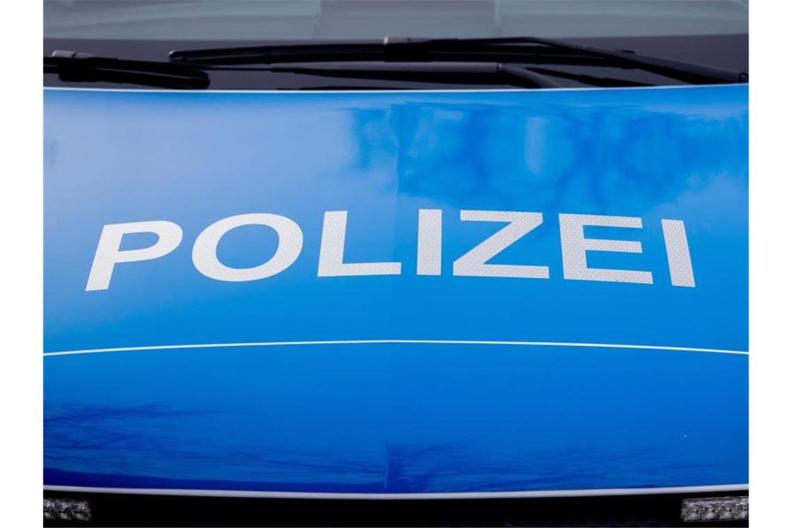 Polizei befreit 83 Jahre alten Mann aus Dornengestrüpp