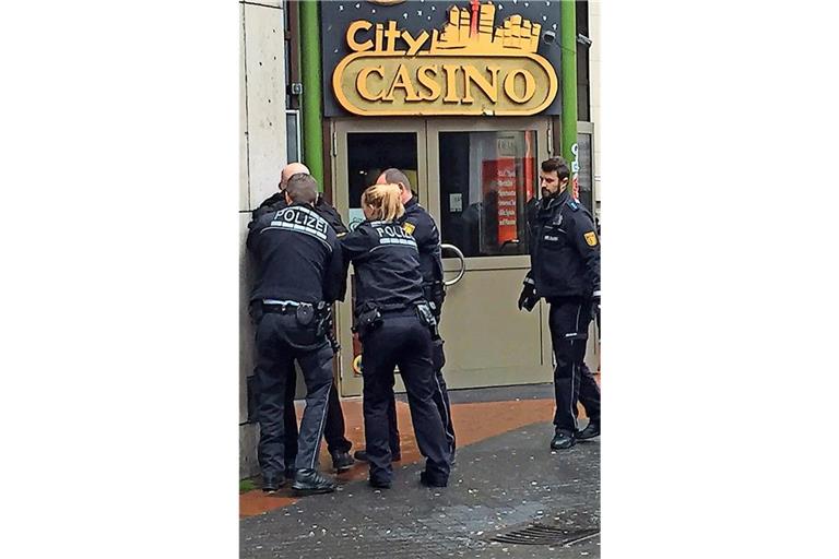 Der Polizeieinsatz gegen den „Ohr-Abbeißer“ im Jahr 2016