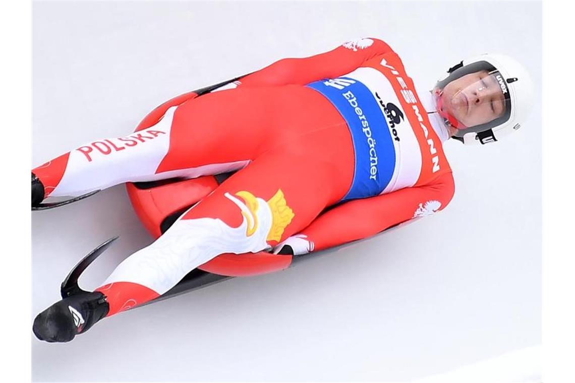 Polnischer Rodler auf Pekinger Olympia-Bahn schwer gestürzt Der polnische Rodler Mateusz Sochowicz hat sich bei einem Sturz auf der Olympia-Bahn von Yanqing schwere Verletzungen zugezogen. Foto: Martin Schutt/dpa-Zentralbild/dpa