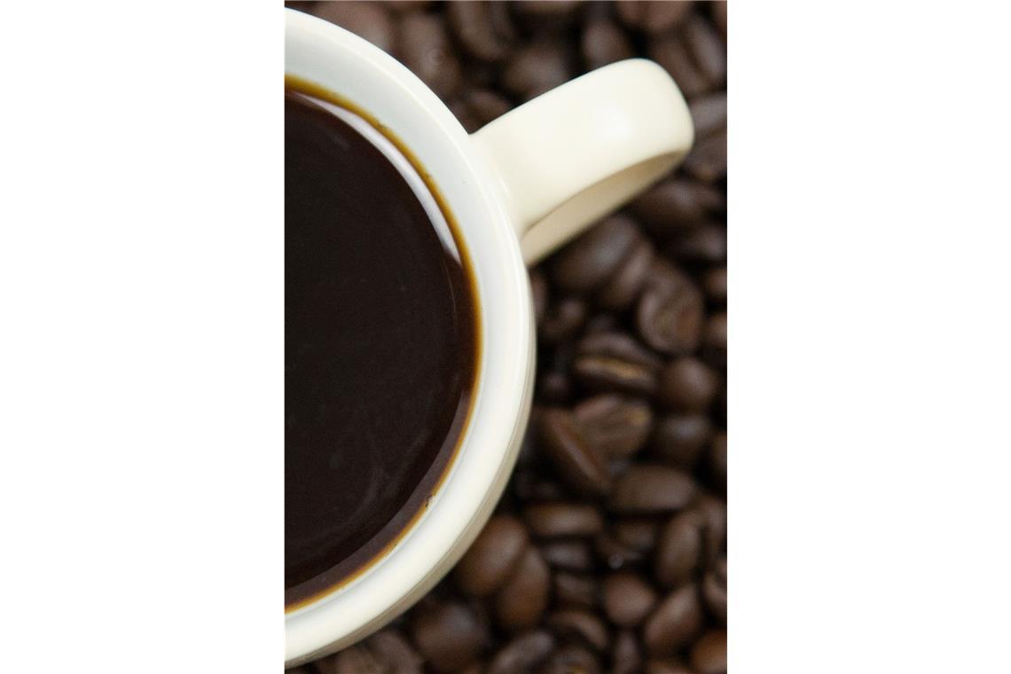 Der Praktiker: Sie sind praktisch veranlagt und arbeiten hart. Sie wissen, dass zwei Mal schlürfen für Ihre Bedürfnisse nie ausreicht. Deshalb muss der Espresso nicht nur stark sein, sondern auch im Double rüberkommen.