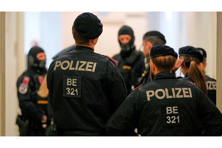 Der Prozess findet unter strengen Sicherheitsvorkehrungen statt.