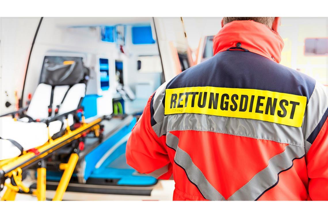 Der Rettungsdienst brachte den Jungen in ein Klinik. (Symbolfoto)