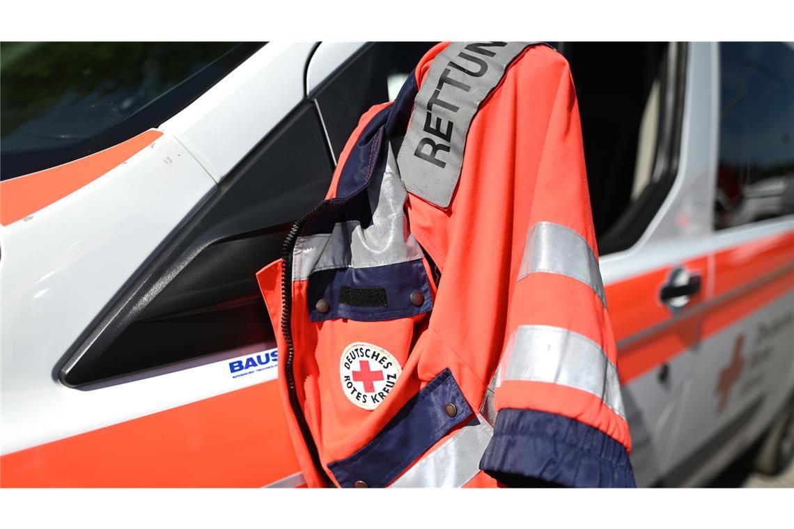 Der Rettungsdienst brachte die Zwölfjährigen in ein Krankenhaus. (Symbolbild)