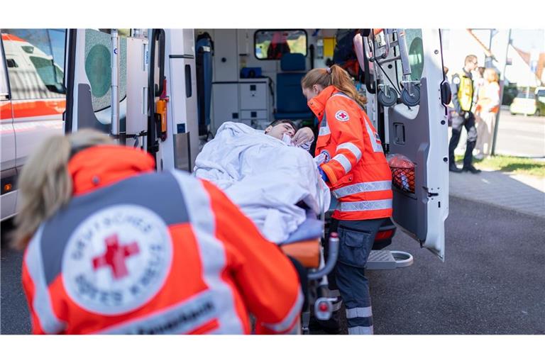 Der Rettungsdienst fährt im roten Bereich – und das schon seit Jahren.
