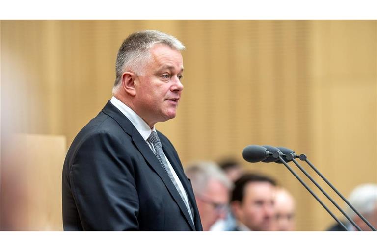 Der rheinland-pfälzische Ministerpräsident Schnieder warnte vor negativen Effekten der Gesundheitsreform.