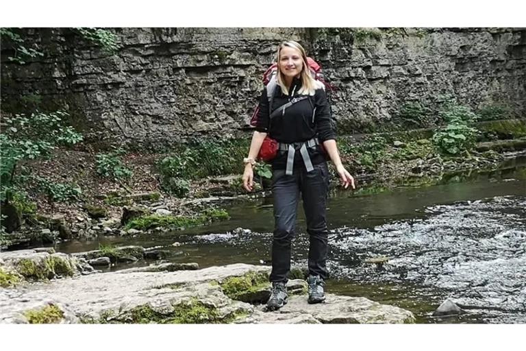 Der rote Reißverschluss, der in Todtmoos unterhalb eines Parkplatzes am Schluchtensteig gefunden wurde, gehört laut Untersuchung nicht zum Rucksack der vermissten Scarlett Salice.