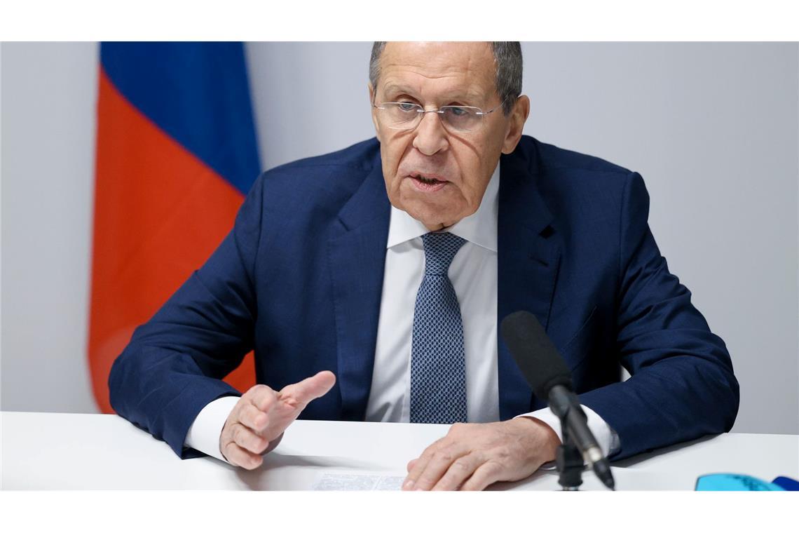 Lawrow ruft nach Syrien-Gesprächen in Doha zum Dialog auf Der russische Außenminister Sergej Lawrow hat Syrien erneut den militärischen Beistand Moskaus zugesichert. (Archivbild)