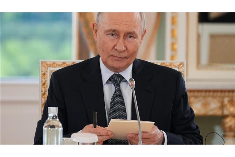 Der russische Präsident Wladimir Putin gab sich vor internationalen Journalisten zuversichtlich.
