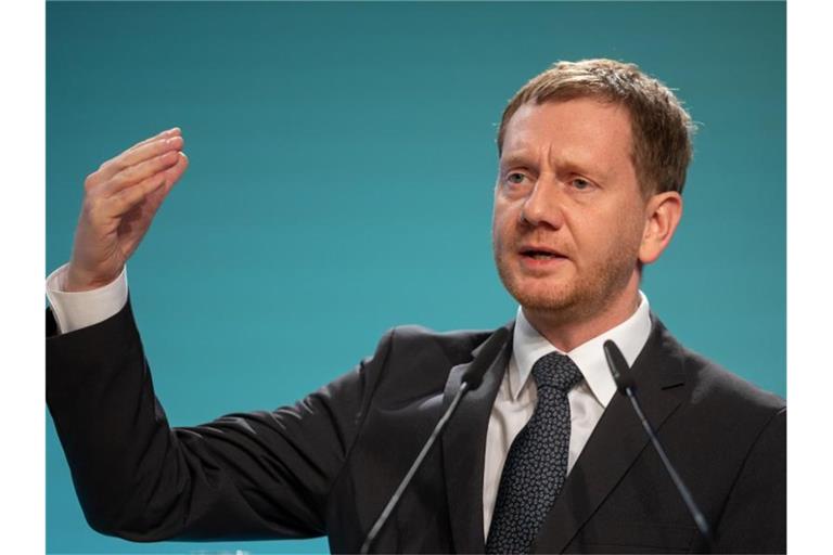 Der sächsische Ministerpräsident Michael Kretschmer (CDU) will eine Kenia-Koalition mit Grünen und SPD bilden.. Foto: Michael Reichel/dpa