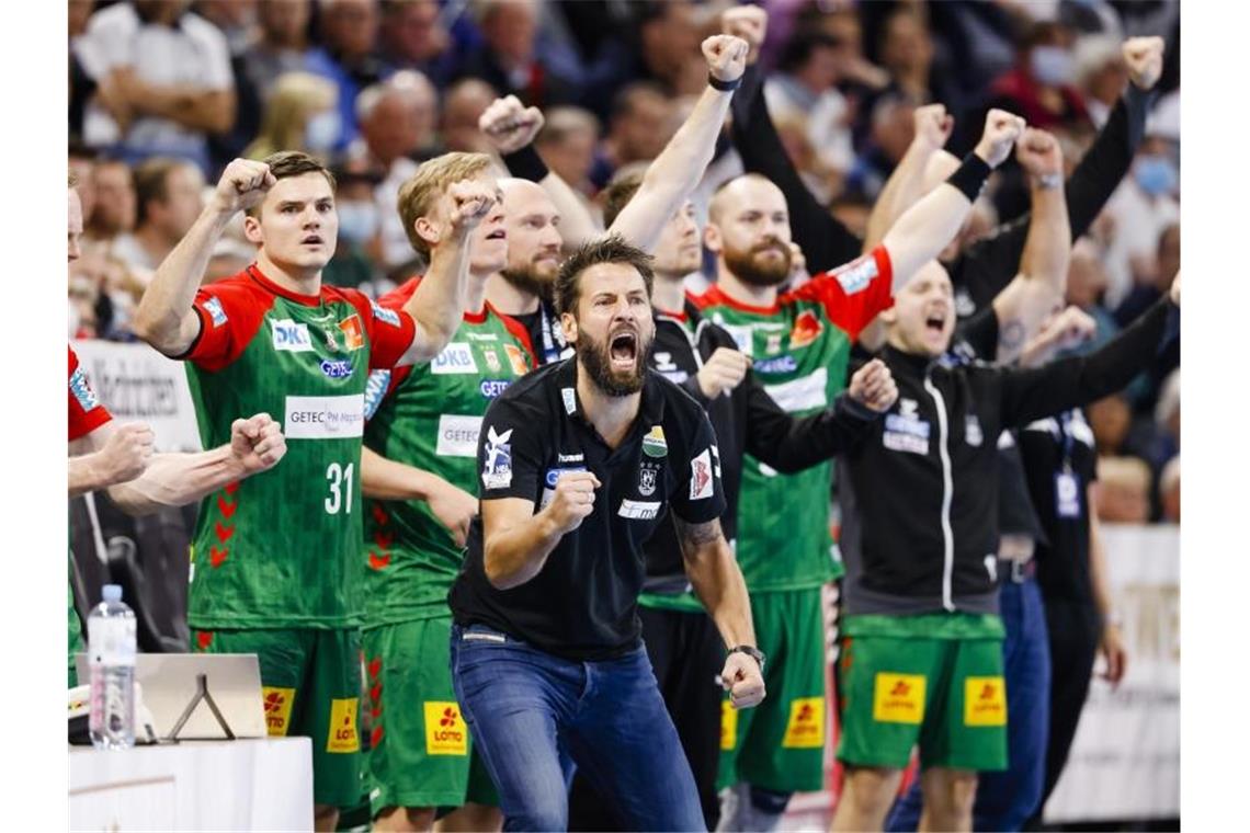 SC Magdeburg gewinnt Spitzenspiel beim THW Kiel Der SC Magdeburg feierte beim THW Kiel den Sieg im Spitzenspiel der Handball-Bundesliga. Foto: Frank Molter/dpa