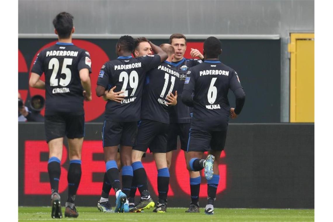 Der SC Paderborn feierte einen Heimsieg über Spitzenreiter VfL Bochum. Foto: Friso Gentsch/dpa