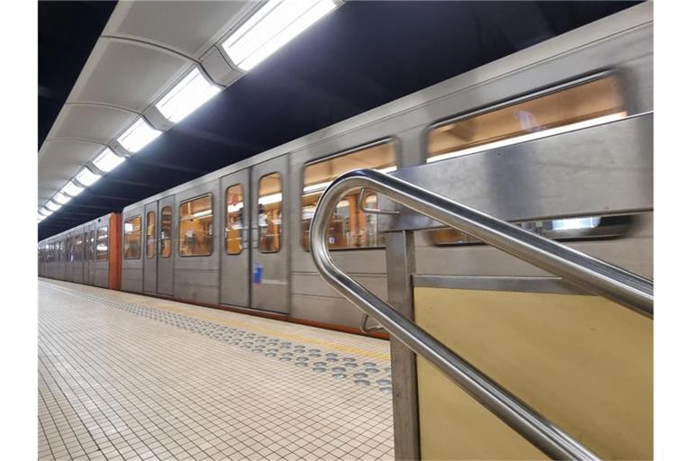 Der Schauplatz des Verbrechens: die U-Bahn-Station „Rogier“ in Brüssel. Foto: Hatim Kaghat/BELGA/dpa