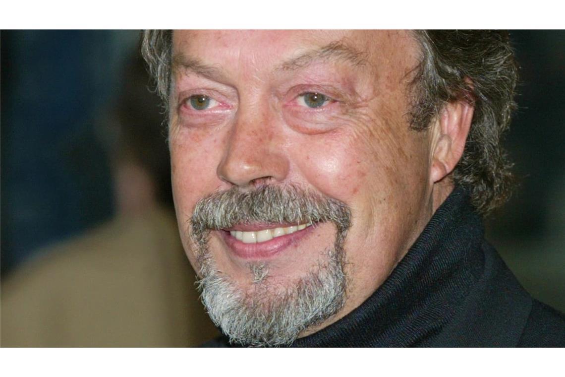 Der Schauspieler Tim Curry bei seiner Ankunft zur Gala der Film Society of Lincoln Center zu Ehren der Schauspielerin Sarandon. Der britische Schauspieler Tim Curry ist im Alter von 80 Jahren gestorben. (zu dpa: ««Rocky Horror Show»: Britischer Schauspieler Tim Curry tot»)