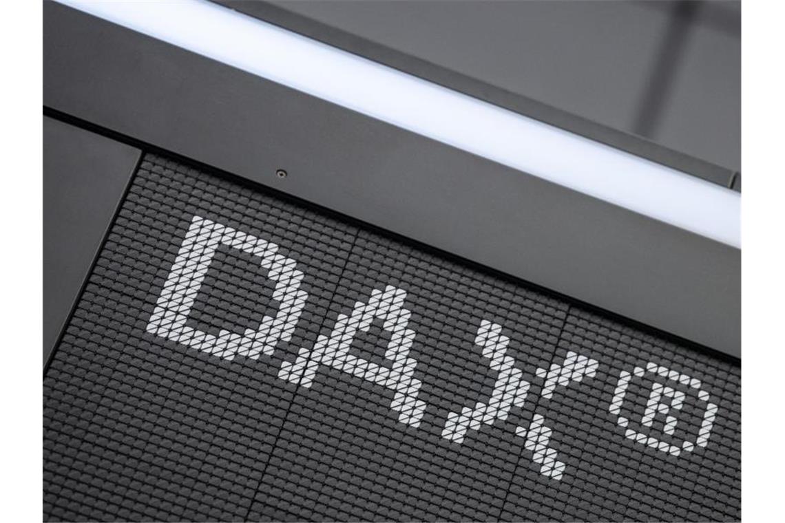 Dax beschleunigt vor EZB-Sitzung Erholung