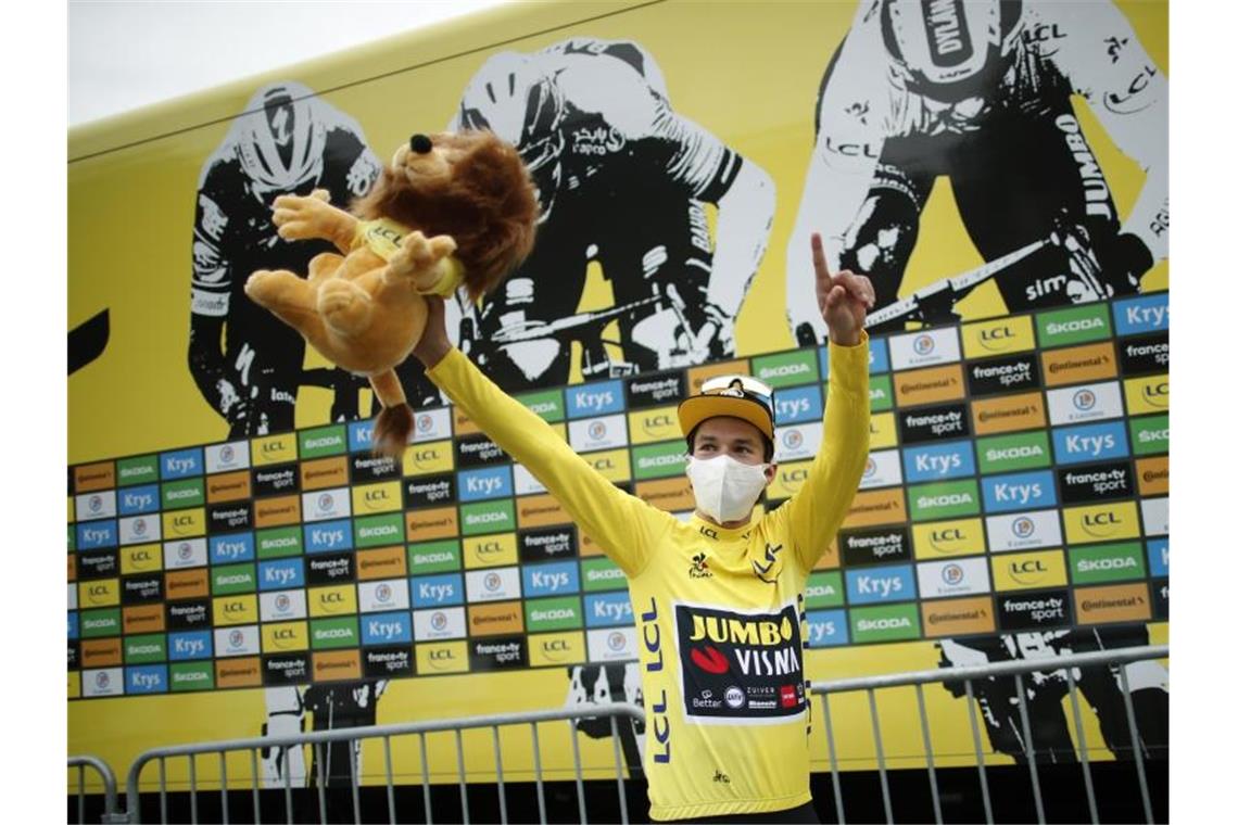 Der Slowene Primoz Roglic bleibt der Topfavorit auf den Tour-Sieg. Foto: Benoit Tessier/Pool Reuters/dpa