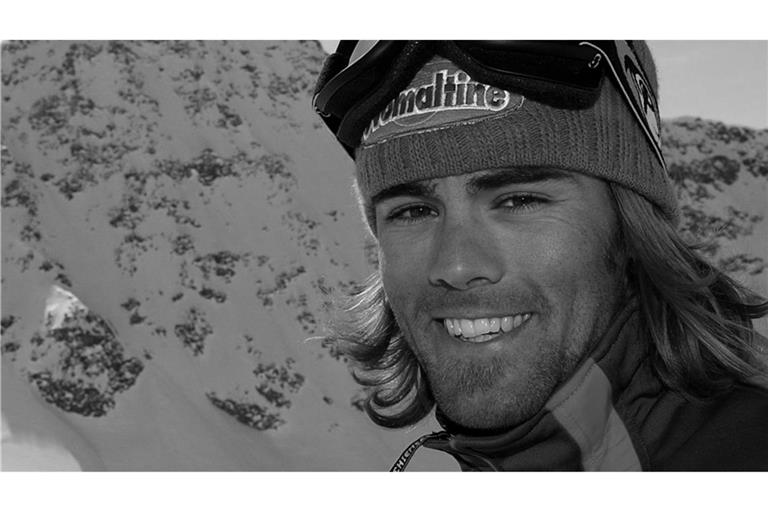 Der Snowboard-Profi Ueli Kestenholz ist bei einem Lawinenunglück ums Leben gekommen.