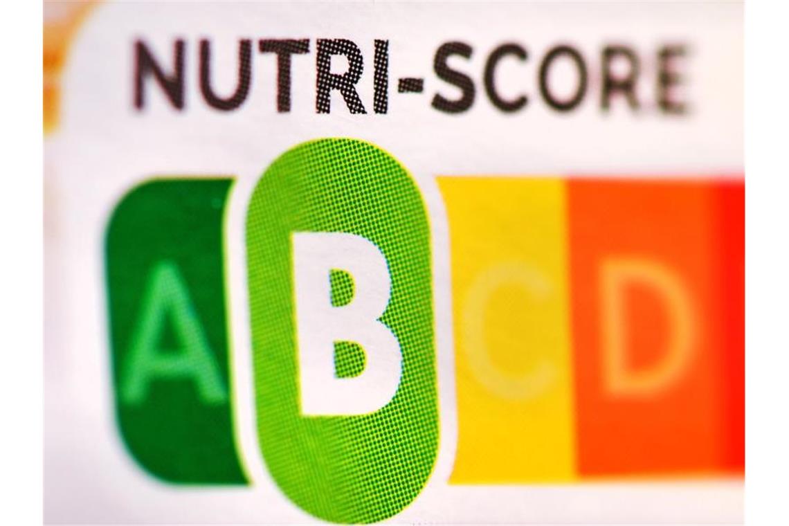 Der sogenannte „Nutri-Score“ soll Hilfe beim Lebensmitteleinkauf sein. Foto: Patrick Pleul/dpa-Zentralbild/dpa